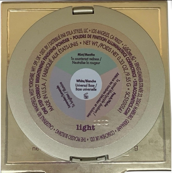 Stila One Step Correct Brightening Finishing Powder-Light - Picture 10 of 12
